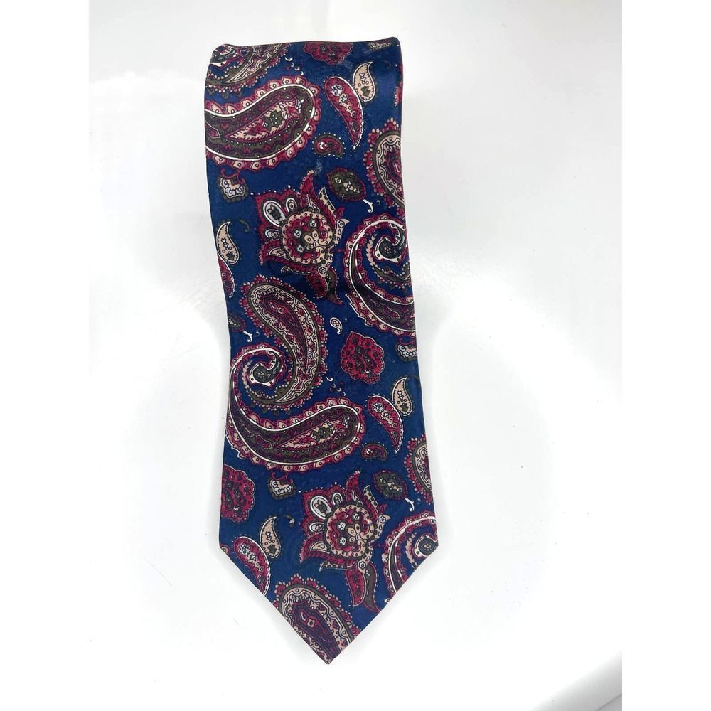 Bugatti Silk Paisley Print tie Red and Blue‎